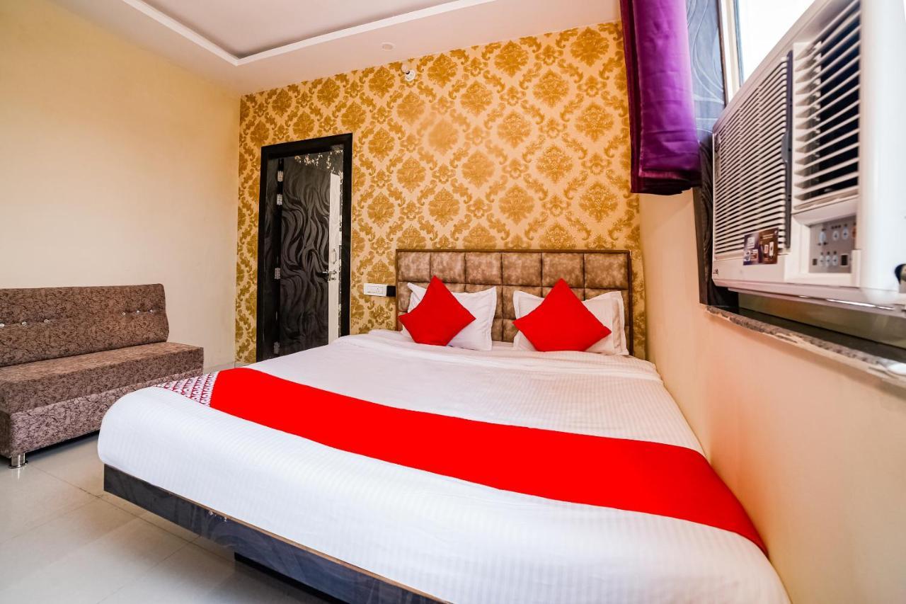 Oyo 41923 Prema Kunj Resort Jhānsi Exteriér fotografie